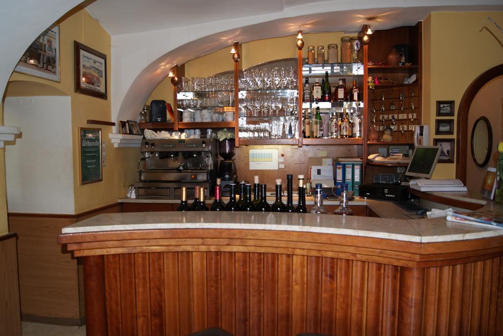 Krumpendorferhof ภายนอก รูปภาพ